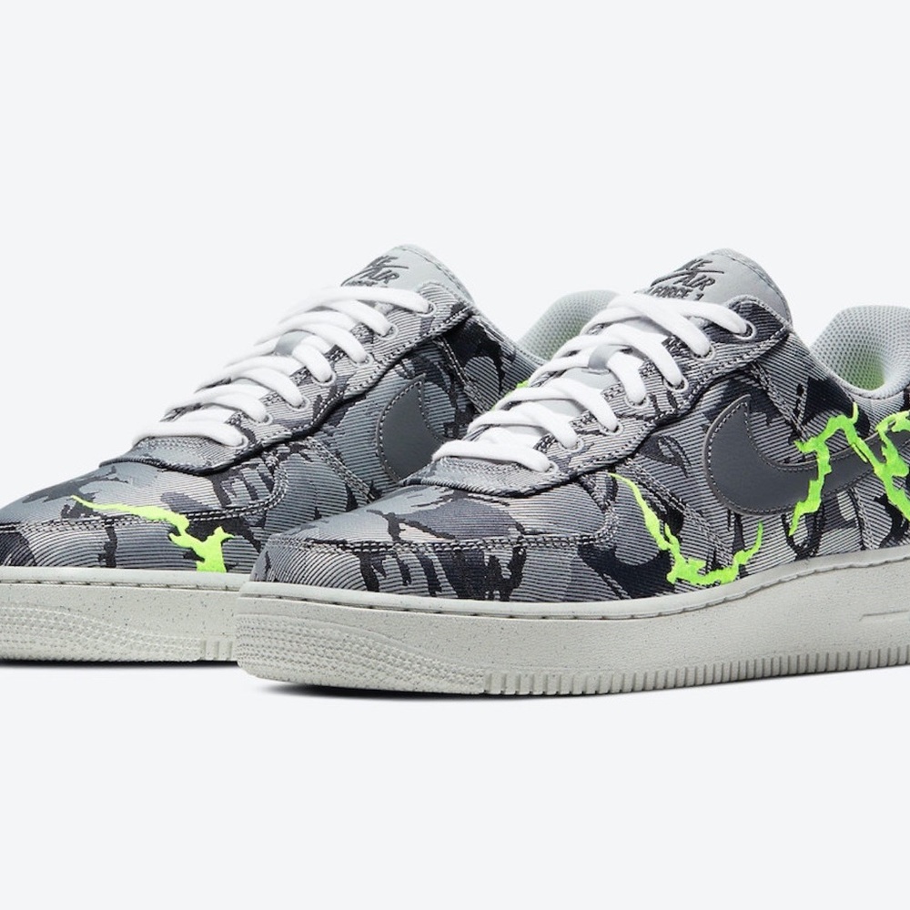 Nike AF1 Low '07 LX Light Smoke Grey Camo Embroidery size 12 EUC shoes sneaker